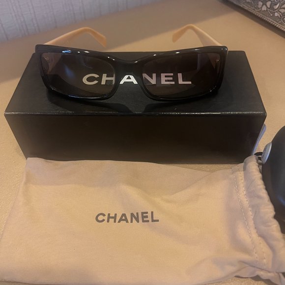 Old Classic Vintage Black and Tan Chanel Sunglasses CH5078  C817/13 - Picture 3 of 13
